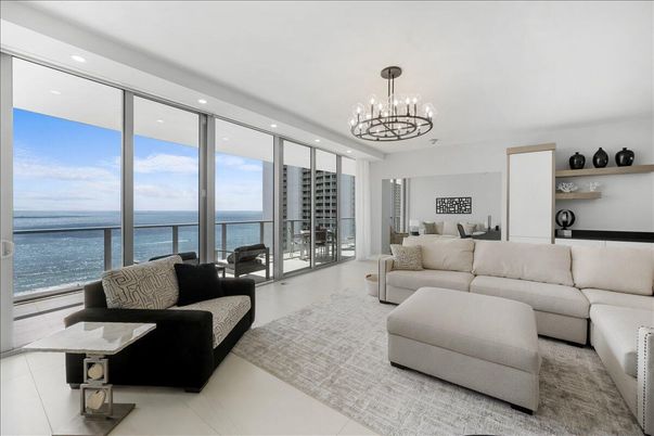 Chandelier, Interior, Living room, Recessed Lighting, Water