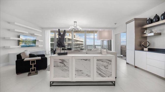 Chandelier, Interior, Recessed Lighting