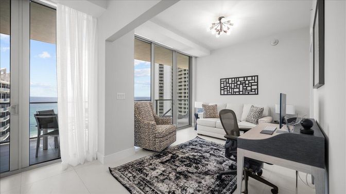 Home Office, Interior, Water