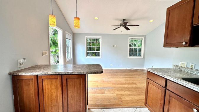 Interior, Pendant Lights, Recessed Lighting, Wood Texture Flooring