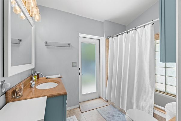 Bathroom, Interior