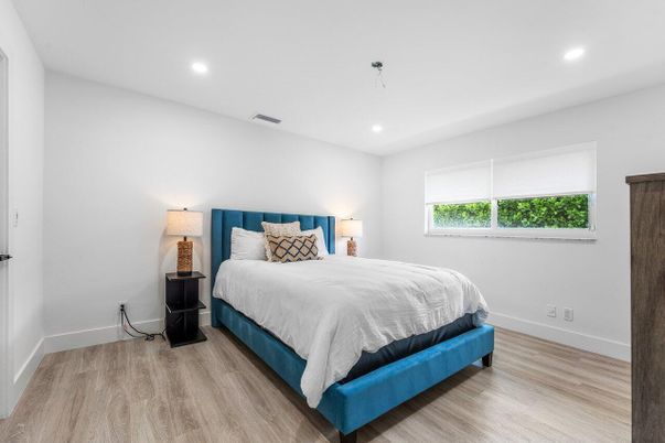 Bedroom, Interior, Recessed Lighting, Wood Texture Flooring