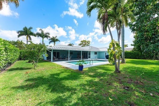 Backyard, Exterior, Pool