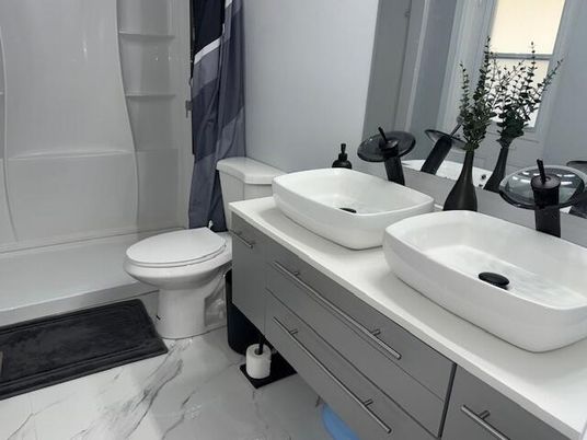 Bathroom, Dual Sink Vanities, Interior, Marble