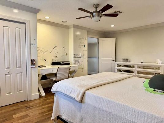 Bedroom, Home Office, Interior, Recessed Lighting, Wood Texture Flooring