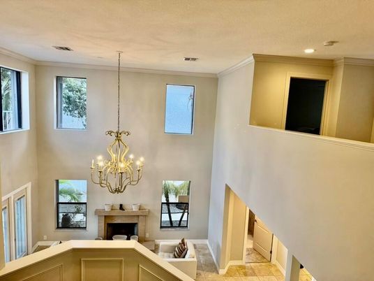 Chandelier, Fireplace, Interior, Recessed Lighting