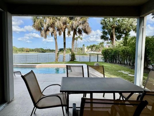 Exterior, Pool, Water