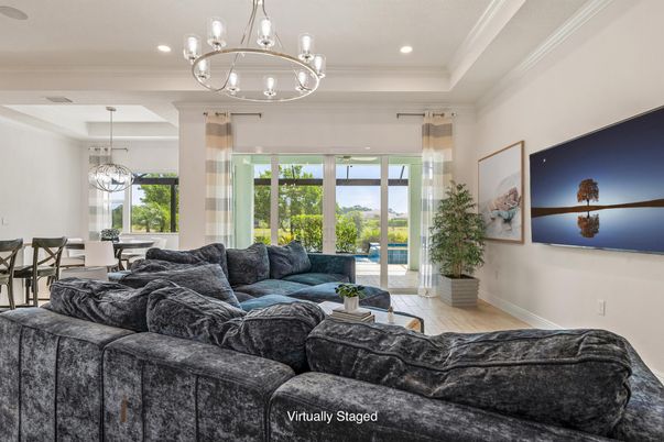 Chandelier, Dining room, Interior, Living room, Pendant Lights, Recessed Lighting, Wood Texture Flooring