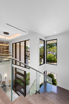 Interior, Pendant Lights, Recessed Lighting, Wood Texture Flooring