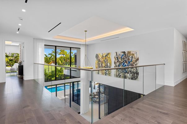 Interior, Pendant Lights, Recessed Lighting, Wood Texture Flooring