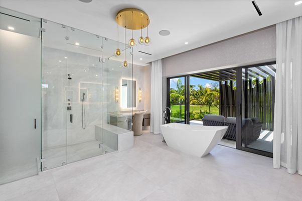 Bathroom, Free Standing Baths, Glass Shower, Interior, Pendant Lights, Recessed Lighting