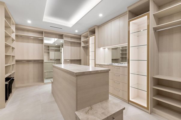Interior, Recessed Lighting, Walk-in Closets