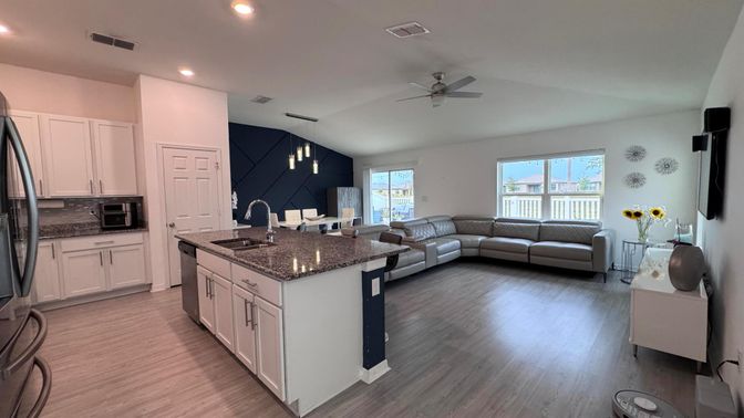 Interior, Kitchen, Living room, Pendant Lights, Recessed Lighting, Wood Texture Flooring