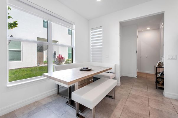 Dining room, Interior, Recessed Lighting