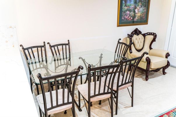Dining room, Interior