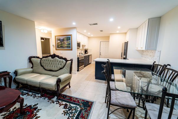 Dining room, Interior, Kitchen, Recessed Lighting