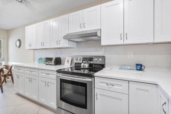 Interior, Kitchen, Stainless Steel Appliances