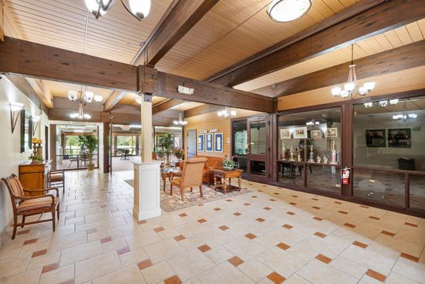 Chandelier, Dining room, Interior, Pendant Lights, Wooden Beams, Wooden Ceilings, Wooden Walls