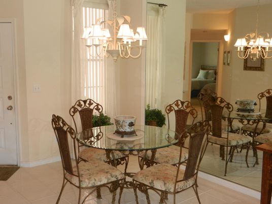 Chandelier, Dining room, Interior