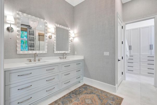 Bathroom, Dual Sink Vanities, Interior