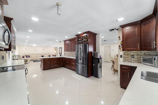 Interior, Kitchen, Recessed Lighting