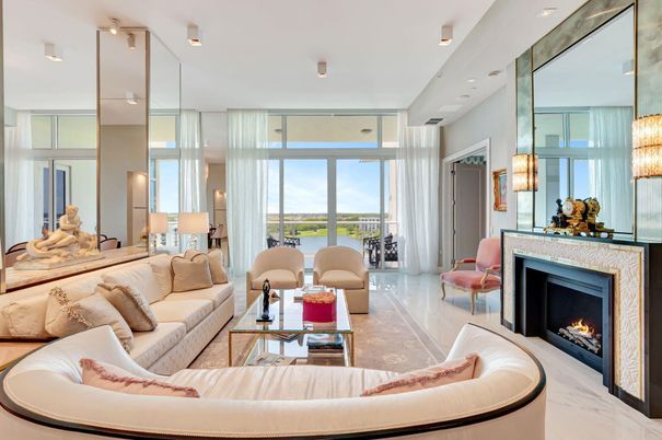 Fireplace, Interior, Living room, Recessed Lighting