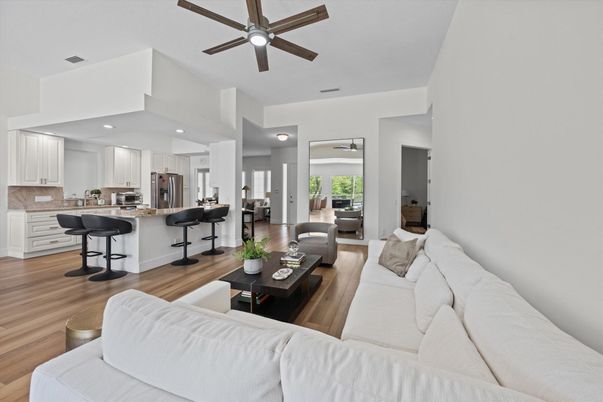 Interior, Kitchen, Living room, Recessed Lighting, Wood Texture Flooring