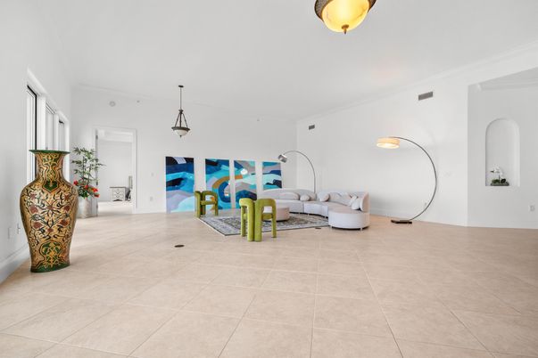 Interior, Living room, Pendant Lights