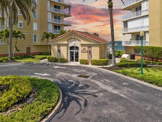 Exterior, Facade, Condo Building