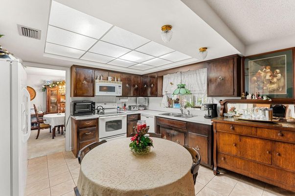 Dining room, Interior, Kitchen