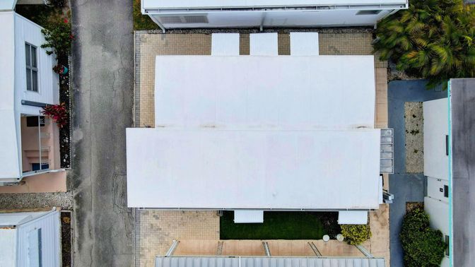 Exterior, Drone