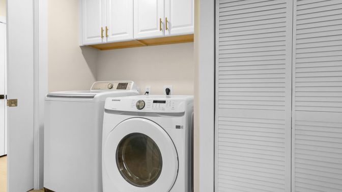Interior, Utility Closets, Washer