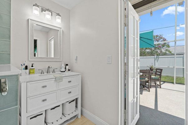 Bathroom, Dining room, Interior