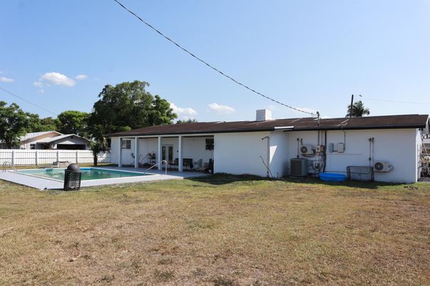 Backyard, Exterior, Pool