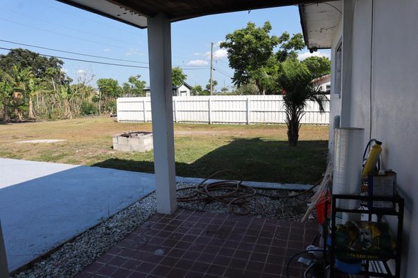 Backyard, Exterior