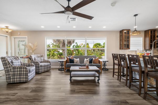 Dining room, Interior, Living room, Pendant Lights, Recessed Lighting, Wood Texture Flooring