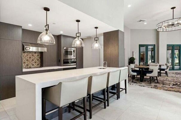 Dining room, Interior, Kitchen, Pendant Lights, Recessed Lighting, Stainless Steel Appliances