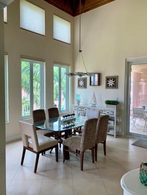 Dining room, Interior, Pendant Lights