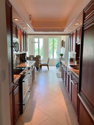 Dining room, Interior, Kitchen, Recessed Lighting