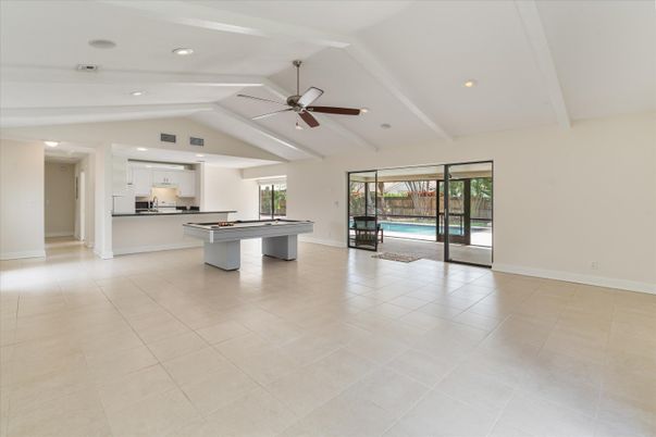 Billiard Table, Game Room, Interior, Recessed Lighting
