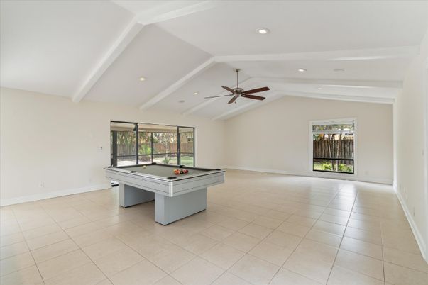 Billiard Table, Game Room, Interior, Recessed Lighting
