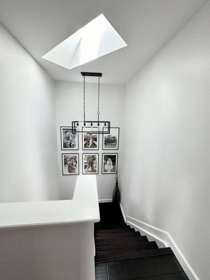 Interior, Pendant Lights, Wood Texture Flooring