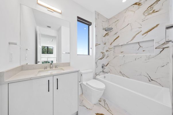 Bathroom, Interior, Marble, Marble Walls, Recessed Lighting