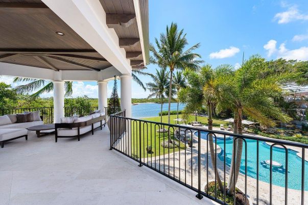 Exterior, Pool, Water
