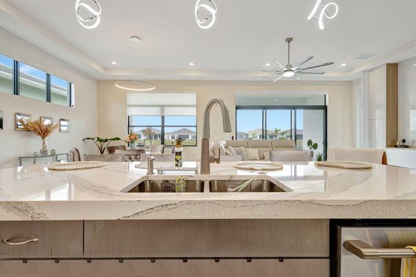 Dining room, Interior, Living room, Pendant Lights, Recessed Lighting