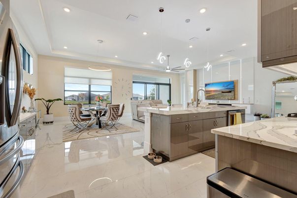 Dining room, Interior, Kitchen, Marble, Pendant Lights, Recessed Lighting, Stainless Steel Appliances