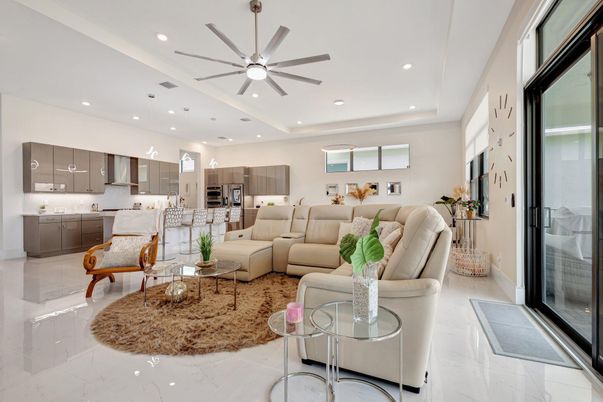 Interior, Kitchen, Living room, Recessed Lighting, Stainless Steel Appliances