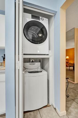 Interior, Utility Closets, Washer