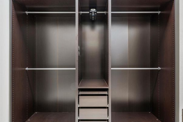 Elevator, Interior