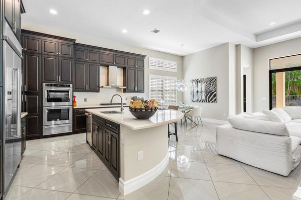 Dining room, Interior, Kitchen, Recessed Lighting, Stainless Steel Appliances